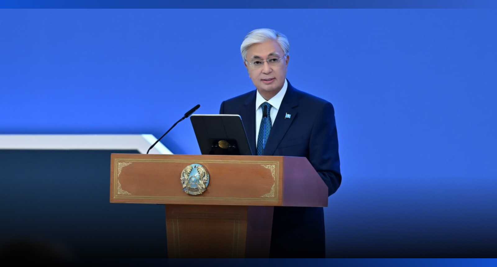 Image for Конституция и государственность: диалог права и будущего